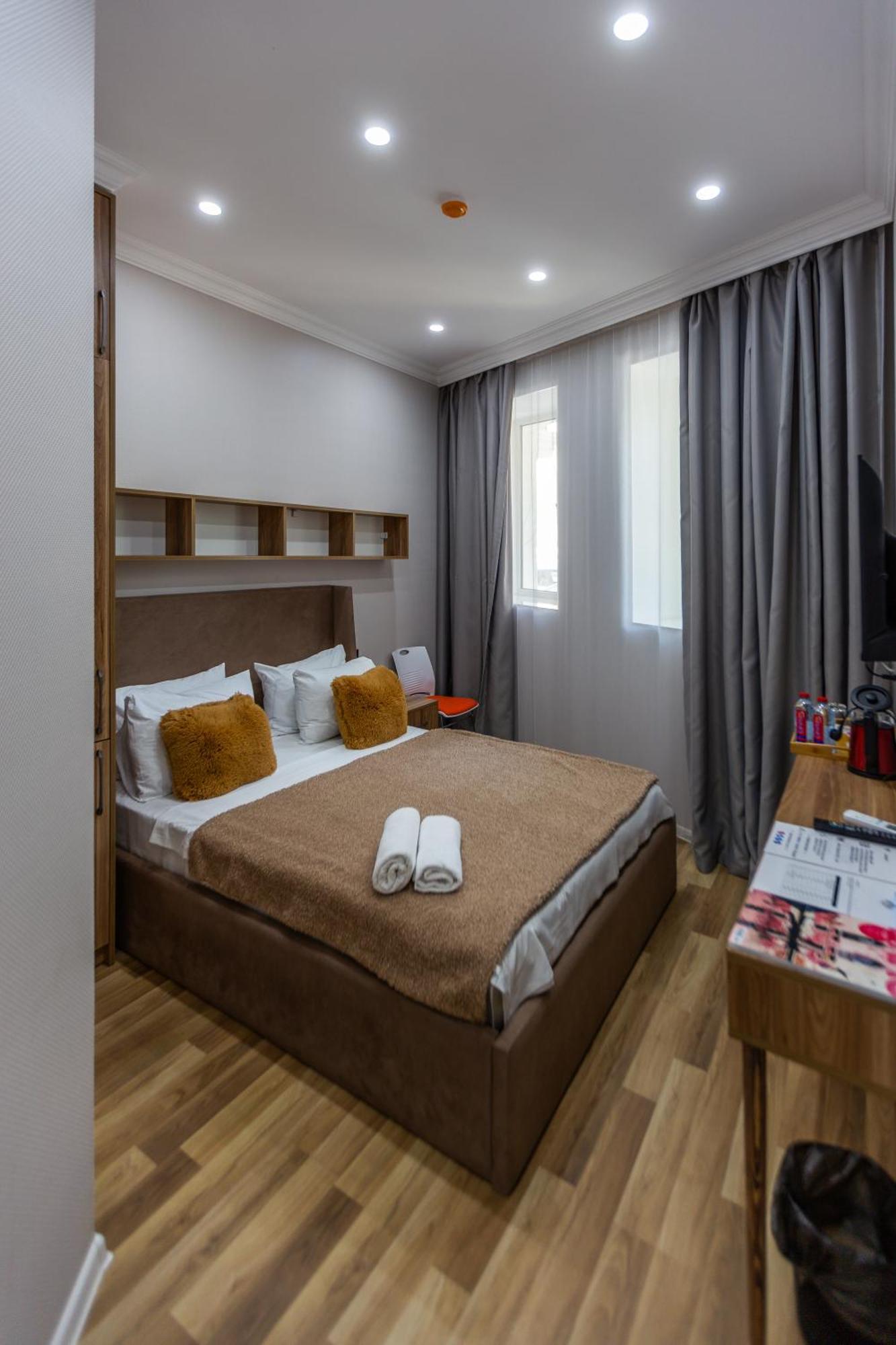 Hillside City Center Hotel Baku Exterior photo